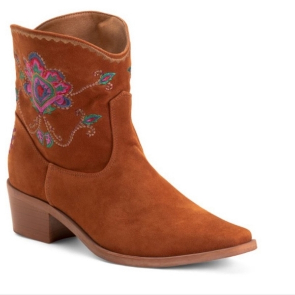 FARM Rio Shoes - FARM RIO Boho Cowgirl Embroidered Caramel Western Ankle Boots Vegan Size 37 NIB